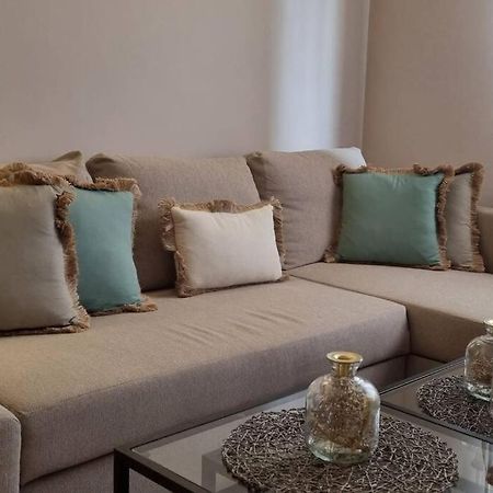 קורלחו Appartamento Bouganville Con Terrazza E Piscina מראה חיצוני תמונה